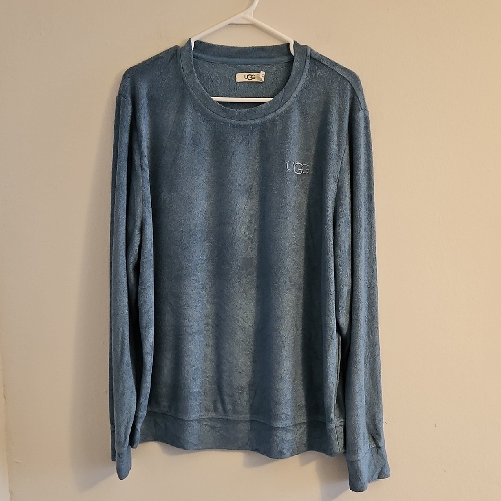 UGG Men's Blue Sweater